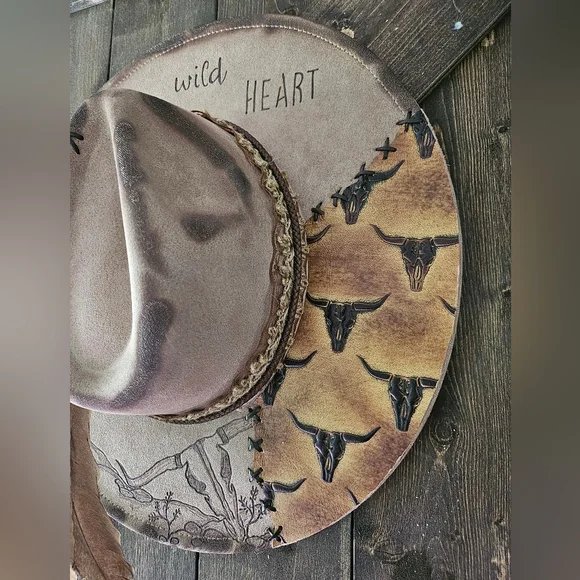 NWT Beige Wild heart desert scape burned Fedora cowboy hat - Picture 5 of 9